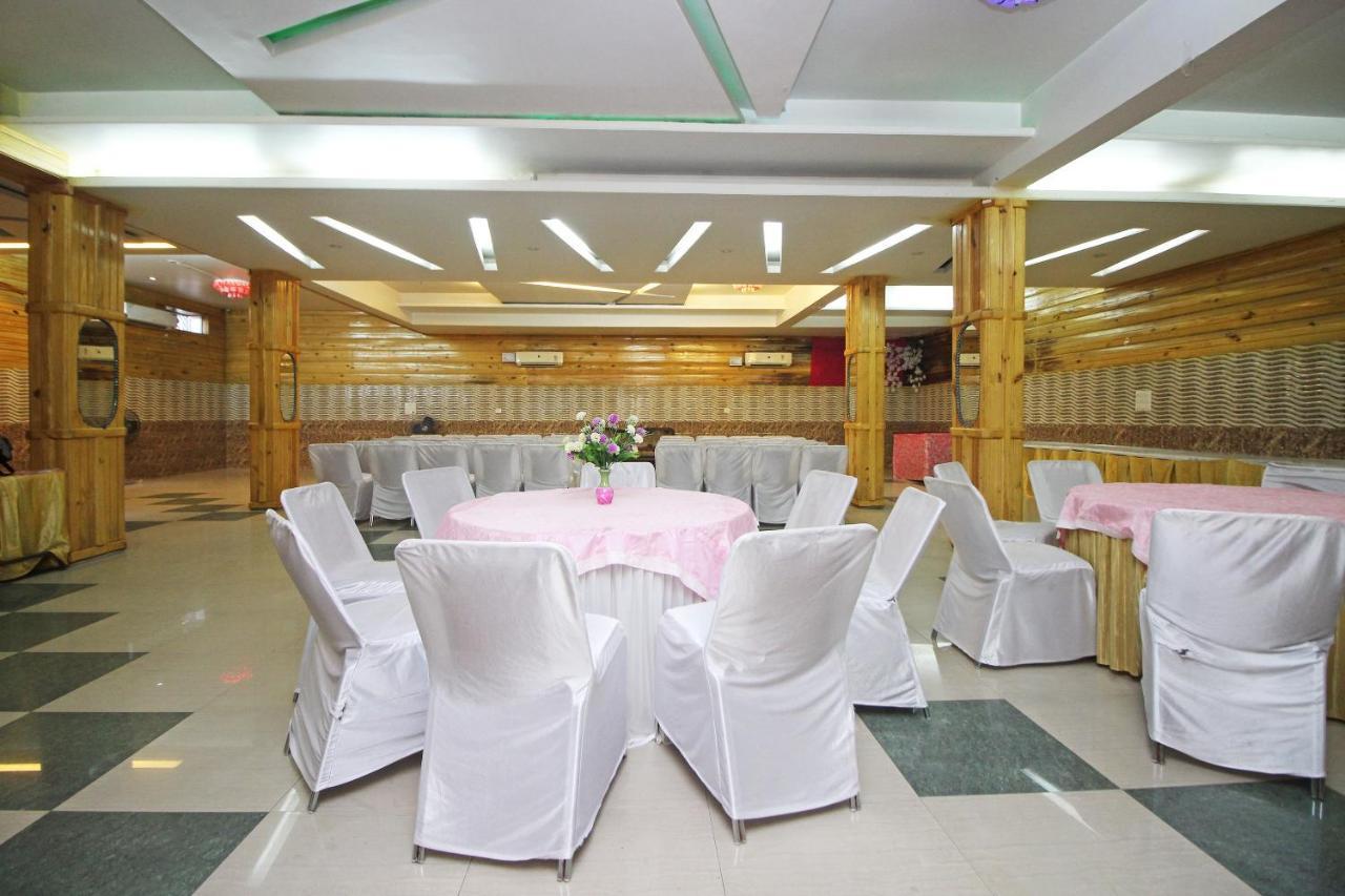 Oyo 9388 Yash Hotel Jaipur Exteriör bild