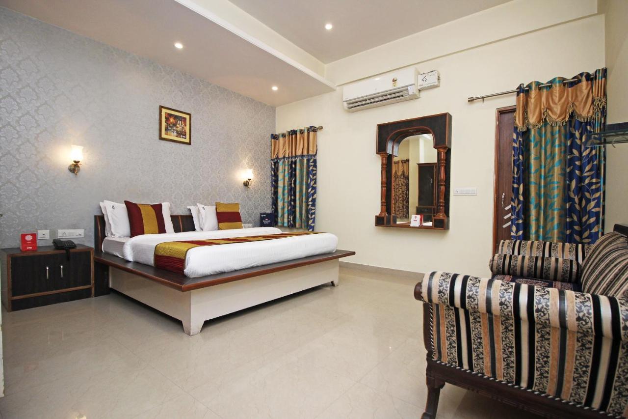 Oyo 9388 Yash Hotel Jaipur Exteriör bild