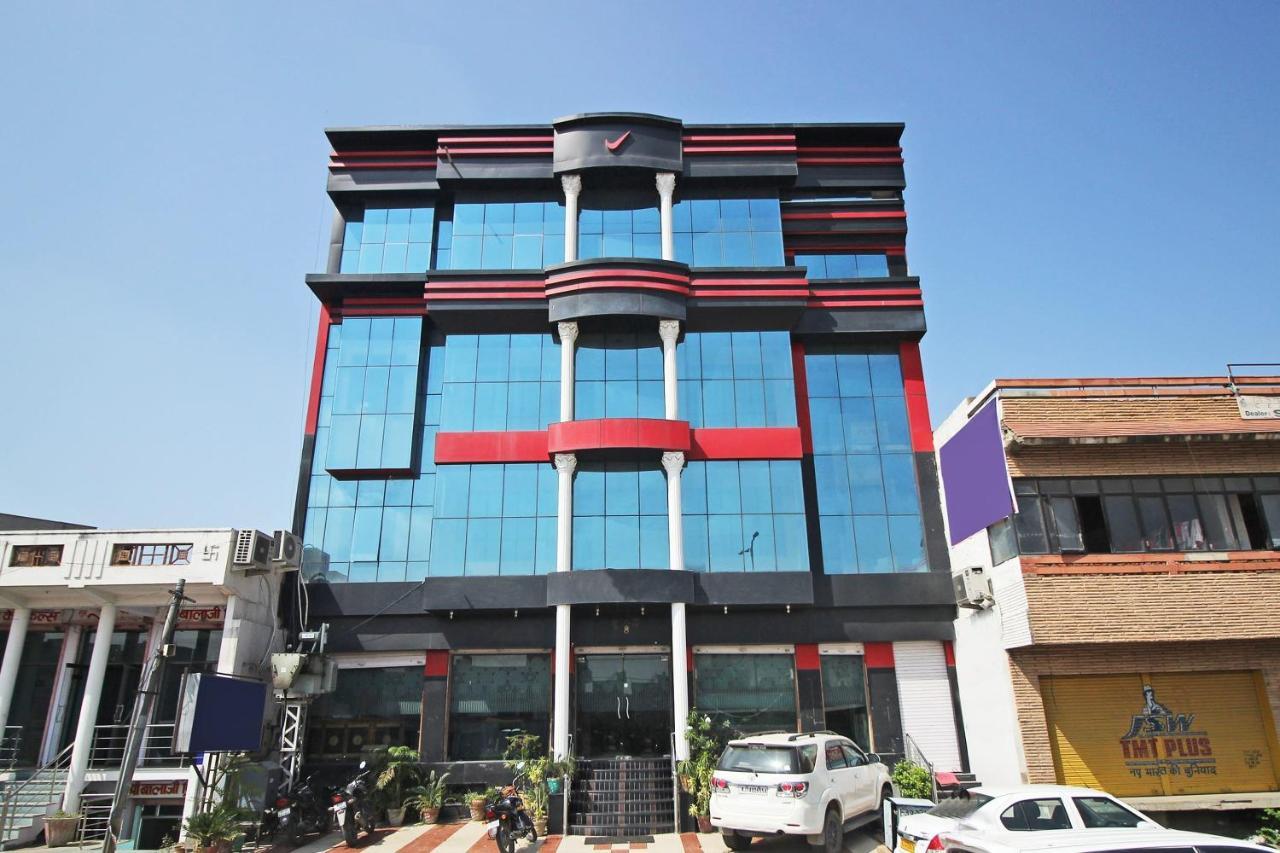 Oyo 9388 Yash Hotel Jaipur Exteriör bild