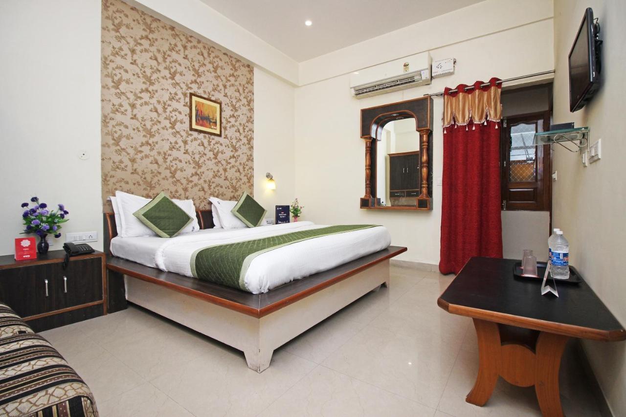 Oyo 9388 Yash Hotel Jaipur Exteriör bild