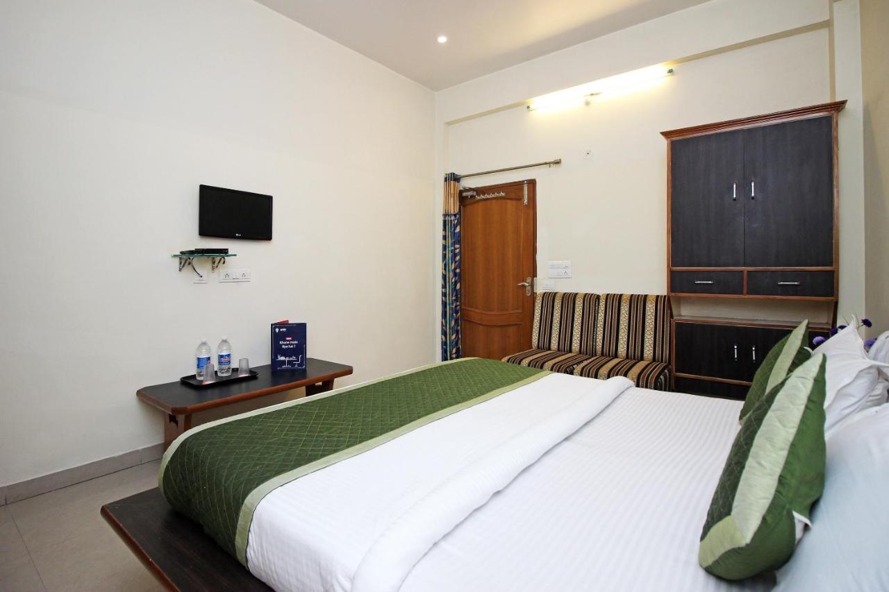 Oyo 9388 Yash Hotel Jaipur Exteriör bild