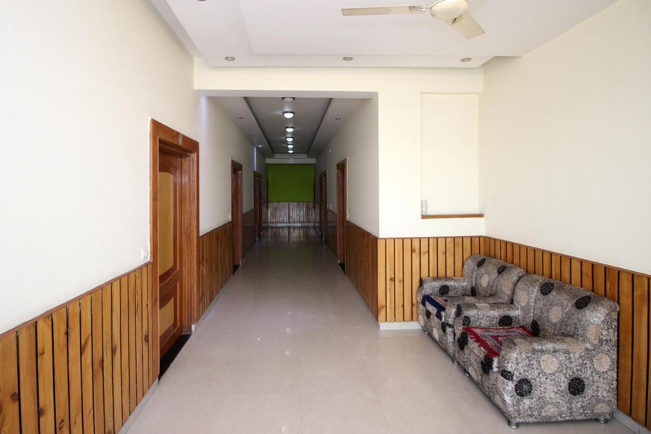 Oyo 9388 Yash Hotel Jaipur Exteriör bild